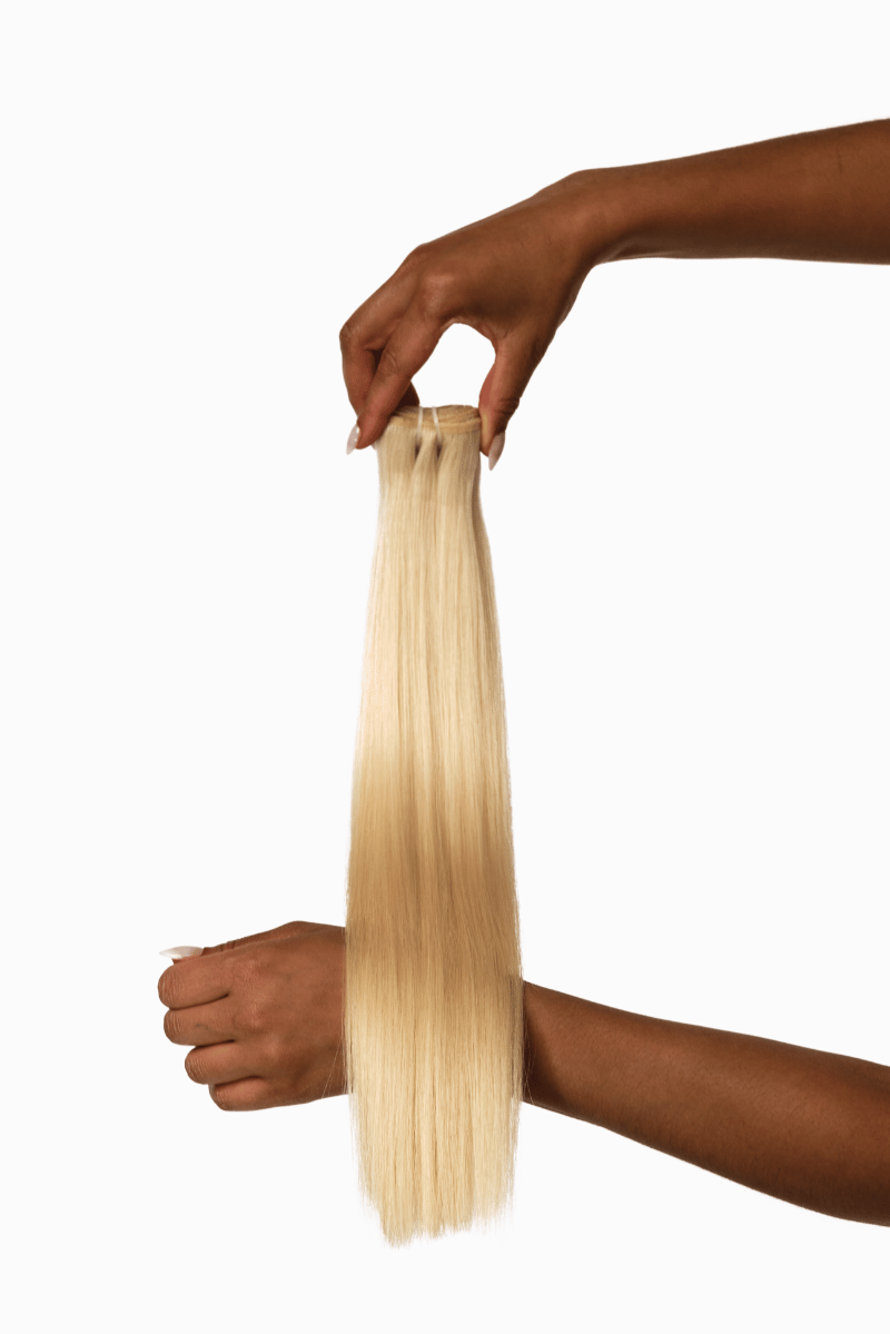 Classic Wefts 18" 100g Beach Blonde (#613) Natural Straight - Locks De Luxe