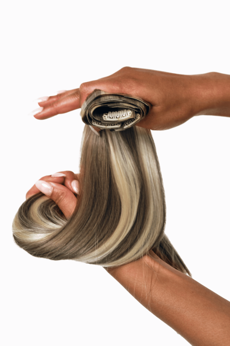Luxe Clip Ins 20" 160g Chai Latte (#6C/#60) Natural Straight