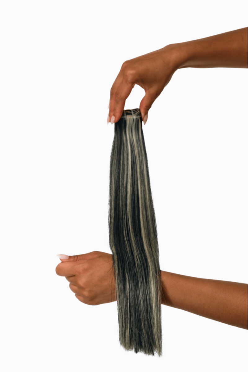 Classic Wefts 18" 100g Cookies & Cream Highlight Blend (#1B/#22) Natural Straight - Locks De Luxe